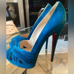 Christian Louboutin Greissimo Pump - Touquoise.